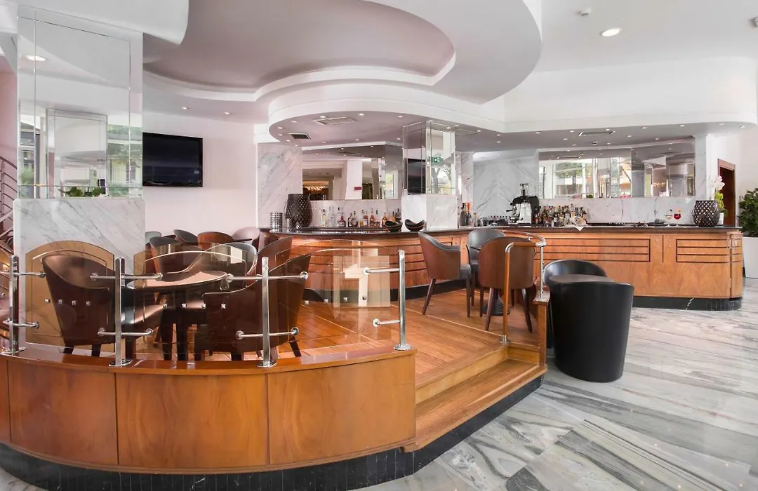 Hotel Continental-1